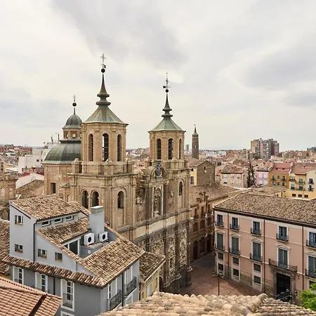 Hotel Catalonia El Pilar 4*