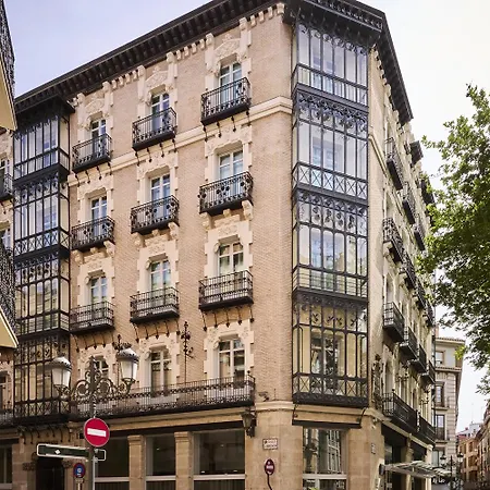 Hotel Catalonia El Pilar