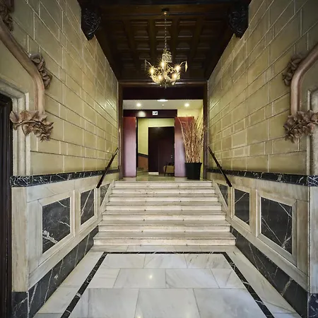 Catalonia El Pilar 4*