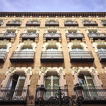 Hotel Catalonia El Pilar 4*