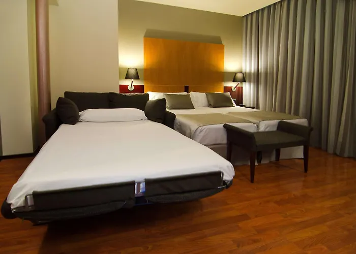 Catalonia El Pilar Hotel