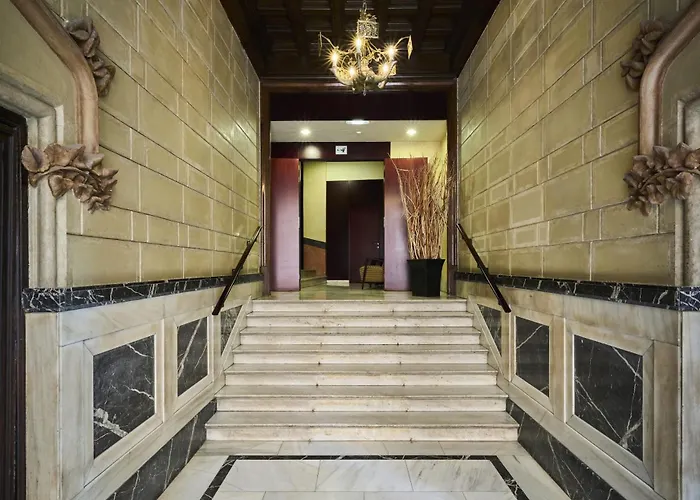 カタロニア エル ピラール 4*